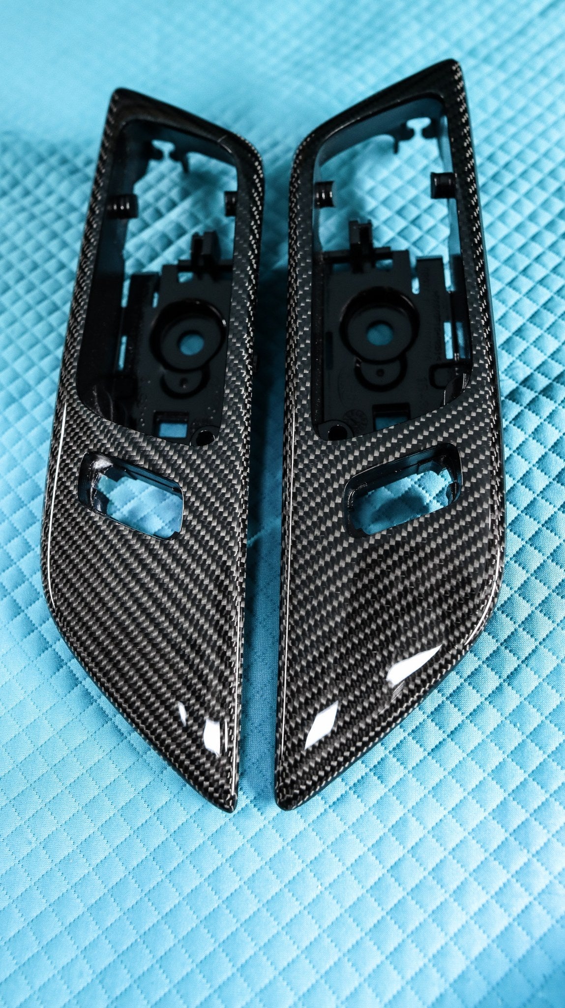 2024 Mustang S650 Carbon Fiber Active Door Handle