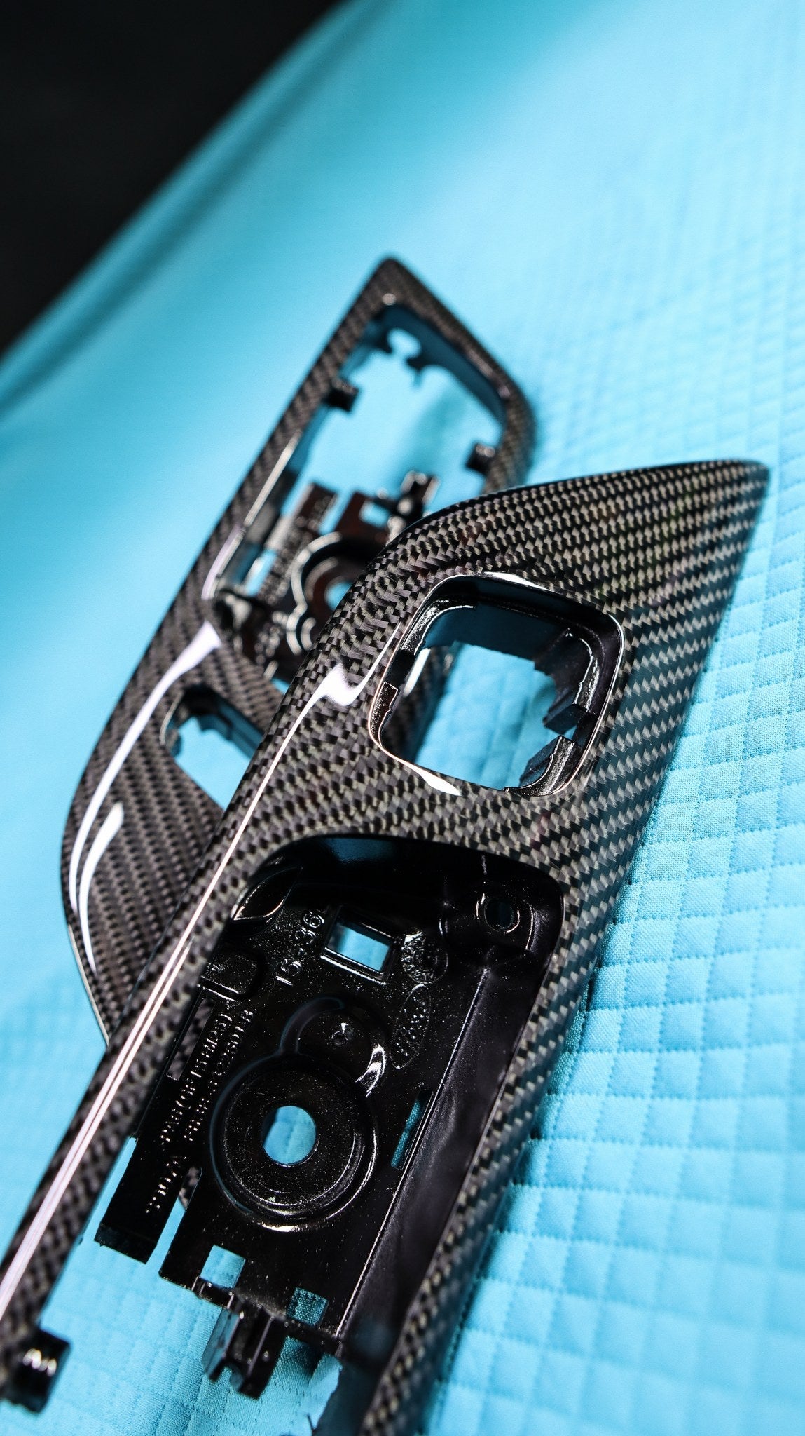 2024 Mustang S650 Carbon Fiber Active Door Handle