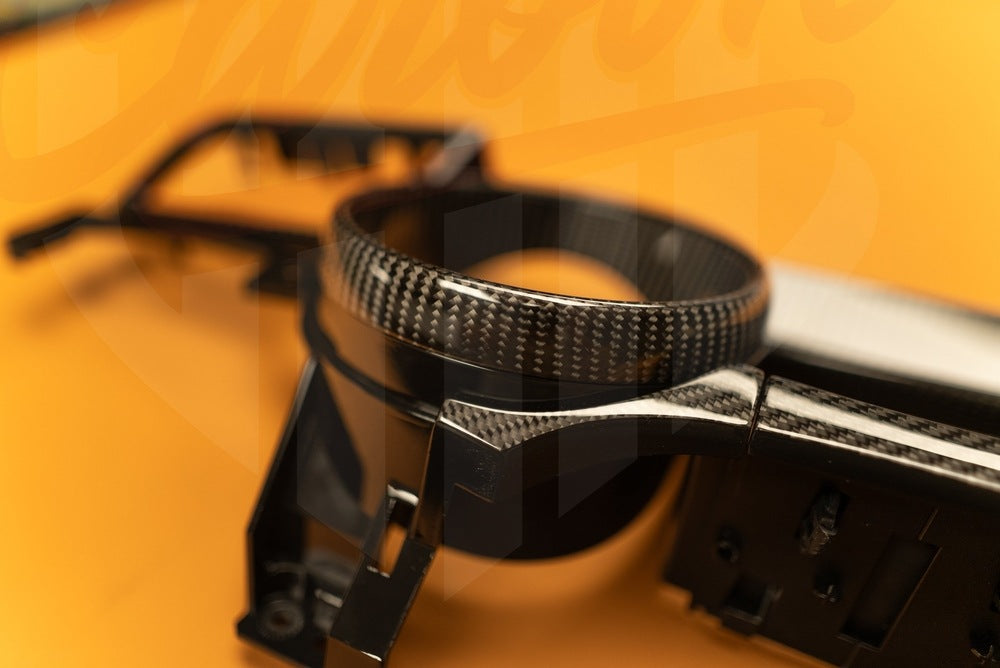 2015-2023 Mustang S550 Carbon Fiber Instrumental Cluster - by ukiecarbon.com