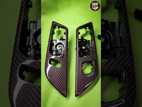 Load video: 2015-2023 Mustang S550 Reflective Red Carbon Fiber Dashboard Trim