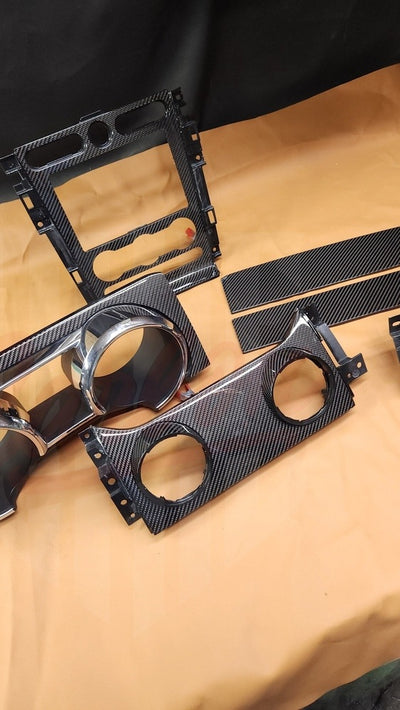 2005-2009 Mustang S197 Carbon Fiber Dashboard Trim - by ukiecarbon.com
