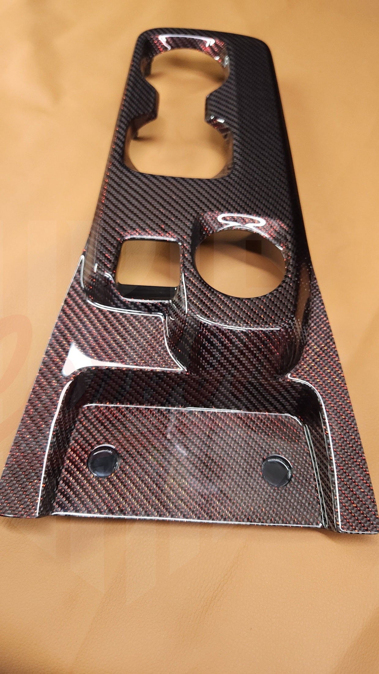 2020-2022 GT500 Reflective Red Carbon Fiber Center Console