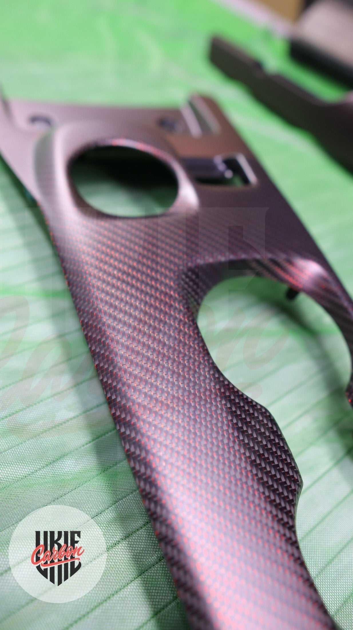 2020-2022 GT500 Matte Reflective Red Carbon Fiber Center Console