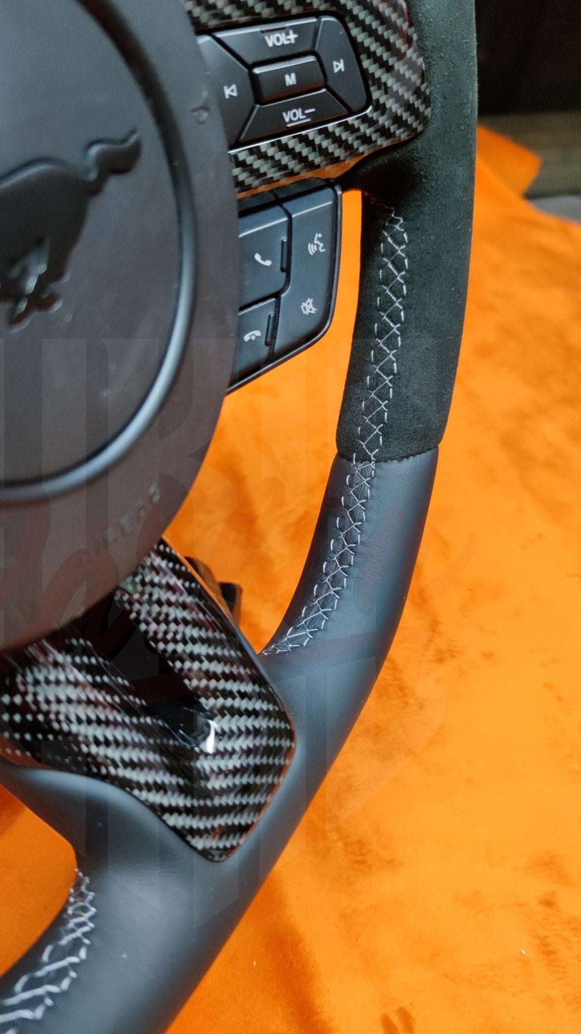 2015-2023 Mustang S550 Carbon Fiber Classic  Style Steering Wheel